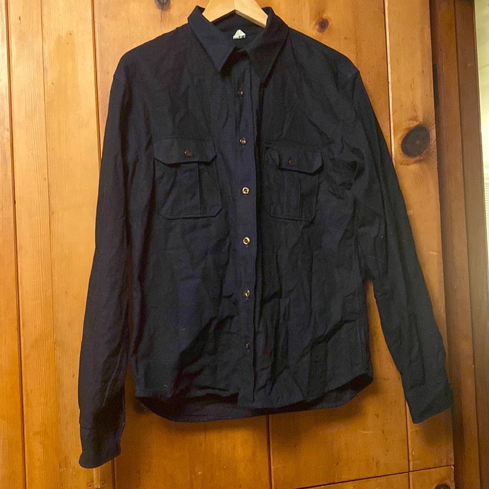 Indigofera black linen double breasted button down. NWOT. Large.